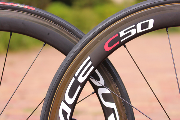 シマノ デュラエース WH-7900 C50-TU カーボンチューブラーホイールが