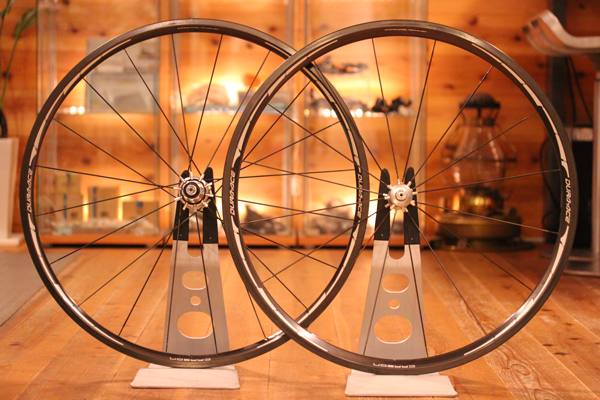 ロープロファイルの傑作。SHIMANO（シマノ）デュラエース WH-7801