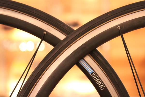 空力とビジュアルに優れたシマノの意欲作。シマノ WH-7701