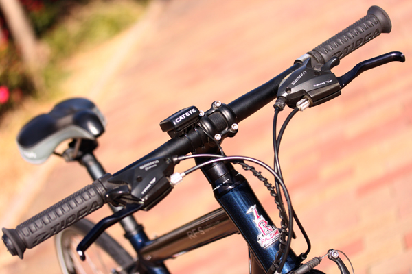 カーボンフォーク採用のクロスバイク Raleigh（ラレー）RF-S RadFord-S