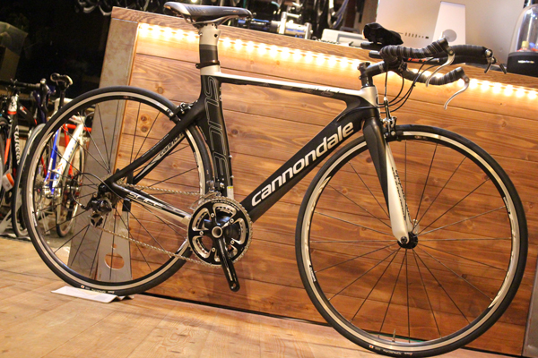 買取りで入荷！CANNONDALE （キャノンデール） SLICE CARBON 5