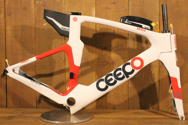 モデルチェンジしたトライアスロンのスタンダード CEEPO VIPER 2017