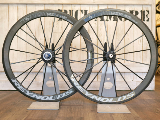 圧倒的存在感！レイノルズ Reynolds RZR46 TEAM カーボン チューブラー