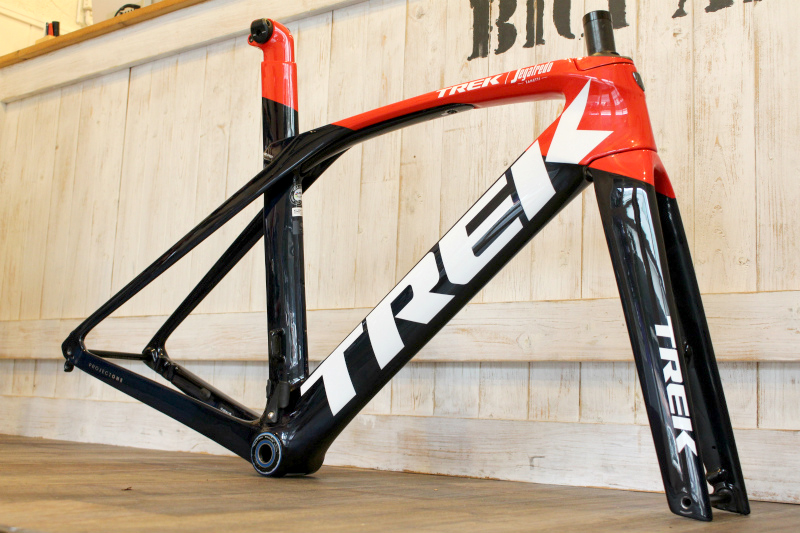 TREK MADONE SLR9 DISC 2021 52サイズ フレームセット 買取入荷