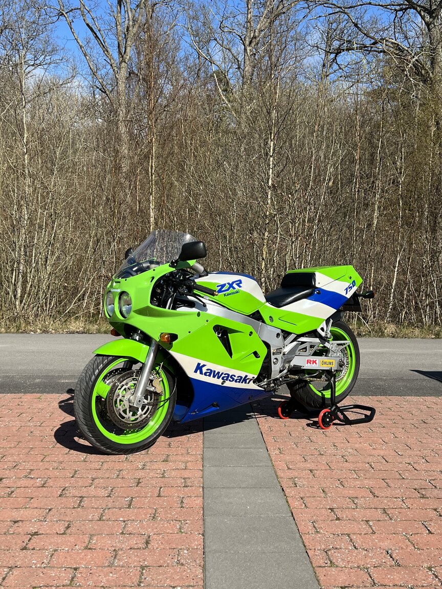 1989 Kawasaki ZXR 750 H1 OSB156 - Exterior - 1 - Bidders Highway