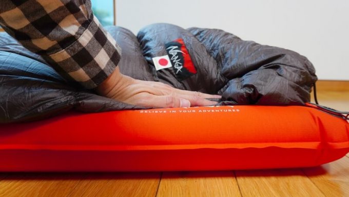 先行レビュー】ナンガのエントリー向け「封筒寝袋＆エアマット」で冬に