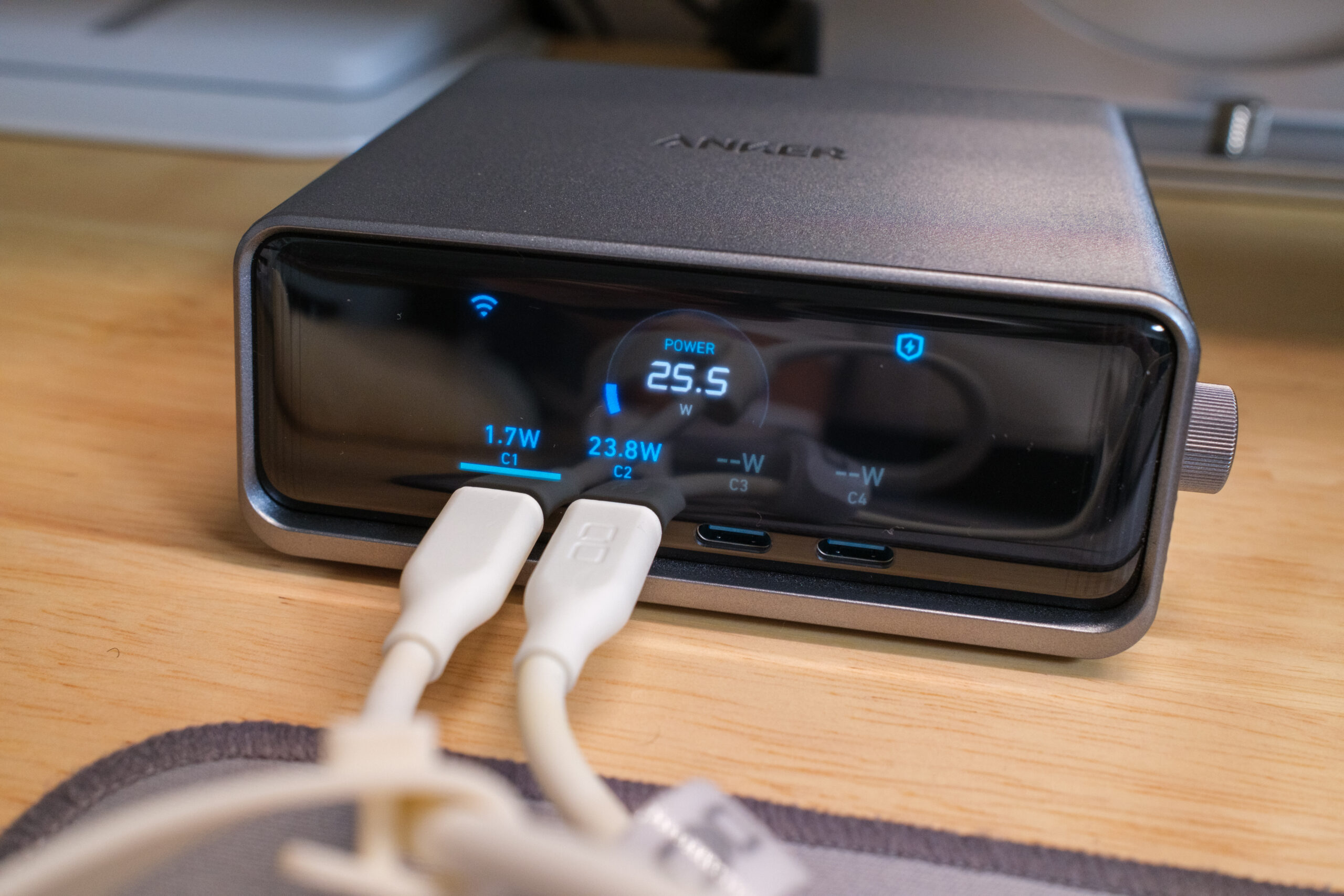 Anker Prime Charger (250W, 6 Ports, GaN)レビュー