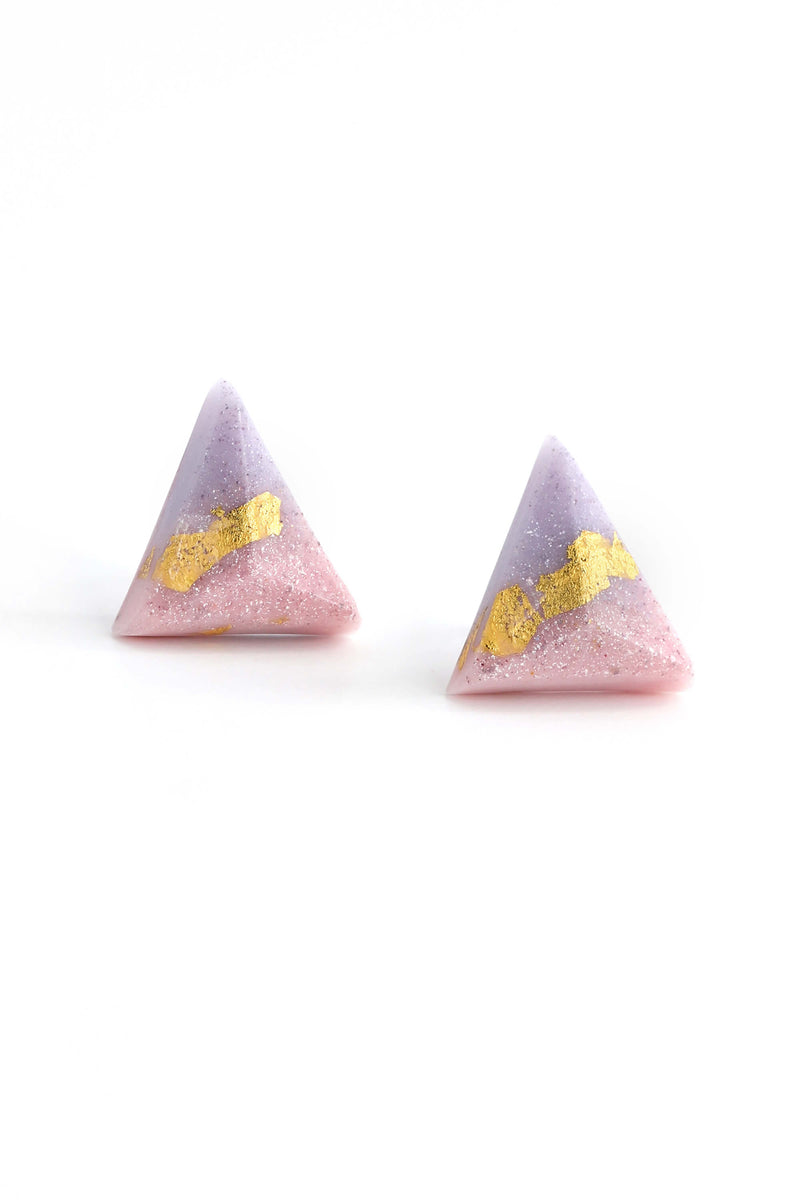 Triangle colored studs made in France - Pyramide – Bijoux Pépine