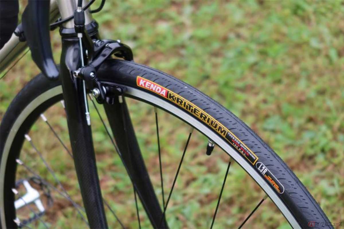 クロモリ鋼フレームでより快適な自転車旅を実現したい 「Calamita