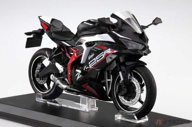カワサキ「Ninja ZX-25R」シリーズが1／12スケールに AOSHIMAが完全新