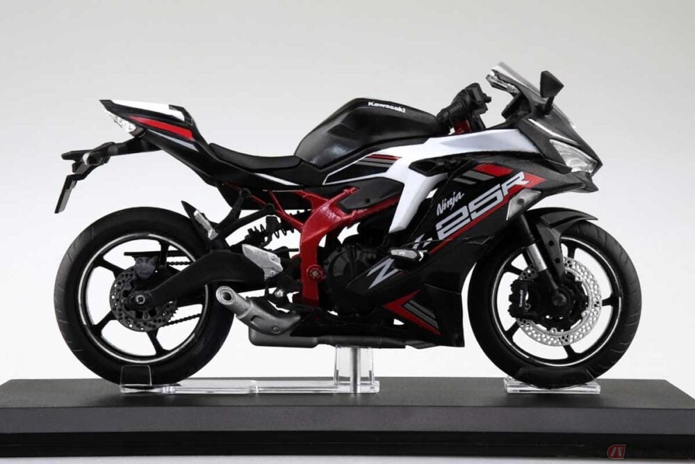 カワサキ「Ninja ZX-25R」シリーズが1／12スケールに AOSHIMAが完全新