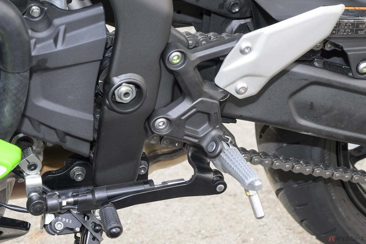 最高の爽快感を味わえる！ カワサキ『Ninja ZX-4RR KRT EDITION』に