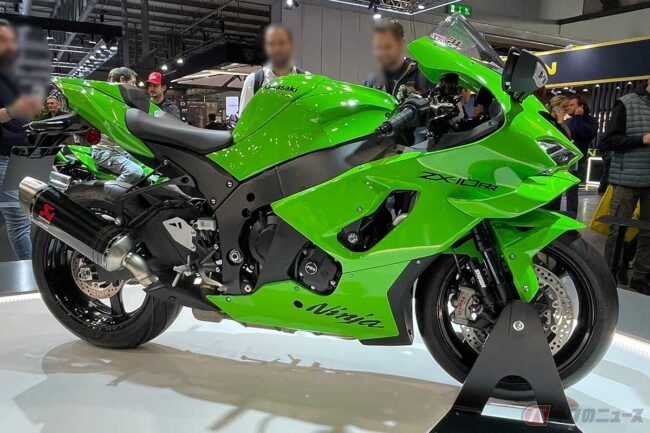 世界初公開となったカワサキ「Ninja ZX-10RR」2026年モデル SNS上では