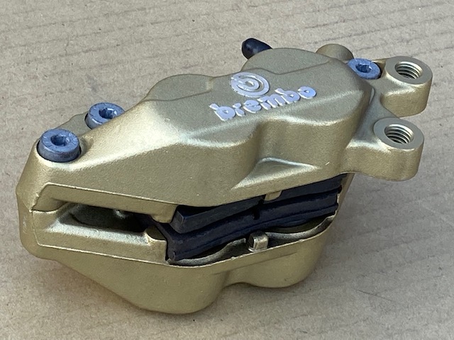 売約済み】ブレンボの40mmピッチキャリパーが入荷しました。 | バイク