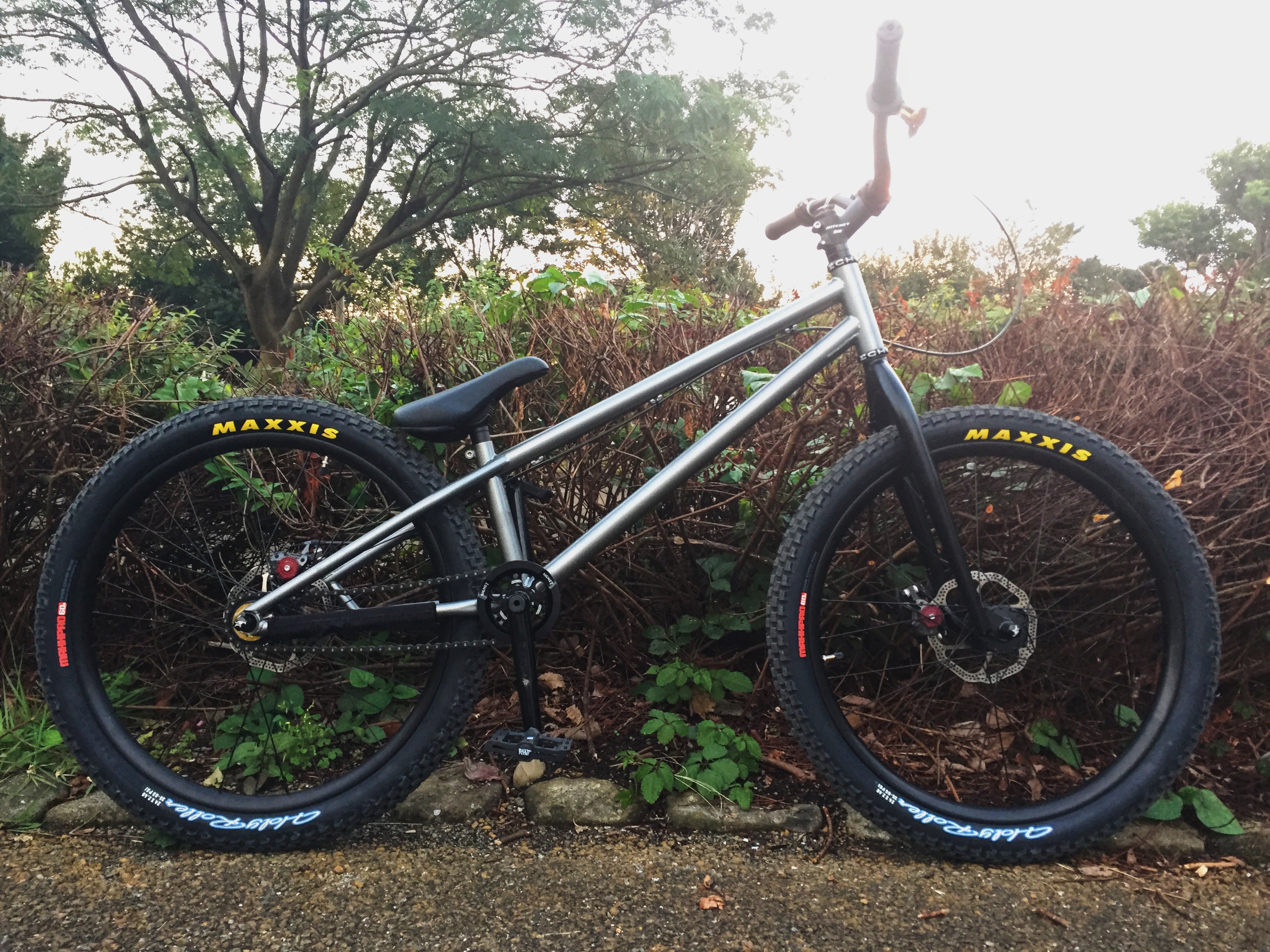 24インチ ストリートトライアル向け自転車を組みました | マウンテン