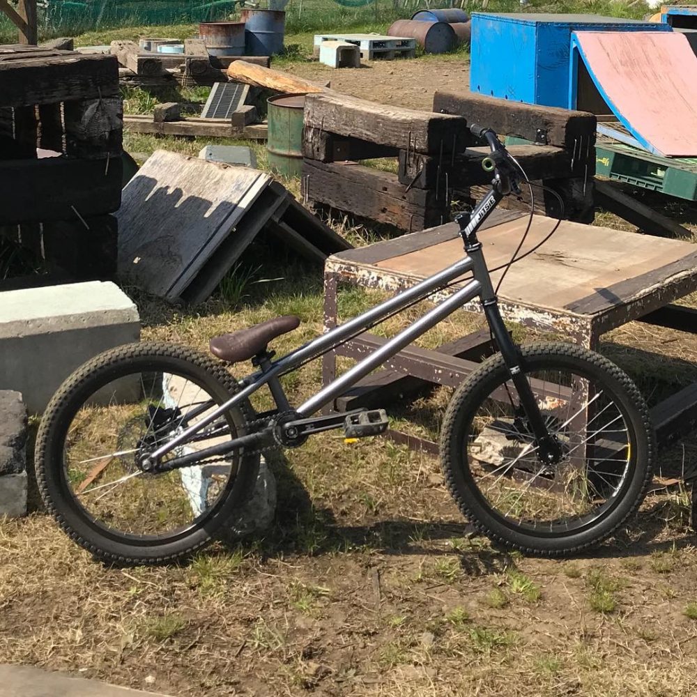 20インチ ストリートトライアル自転車を組み立てました | マウンテン