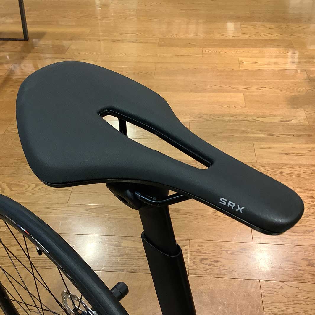 Selle Royal SRX OPEN（セラロイヤルSRXオープン）サドル