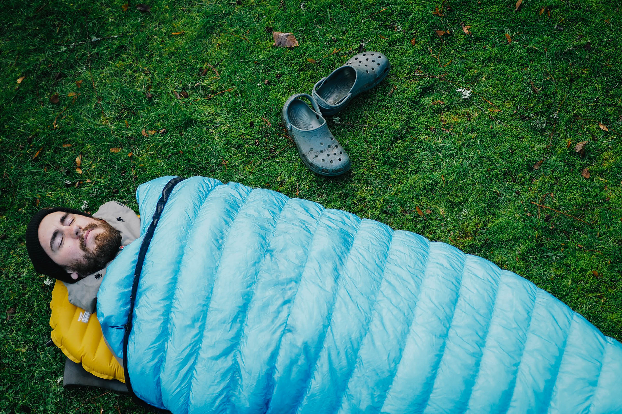 Western Mountaineering NanoLite Quilt Review - BIKEPACKING.com