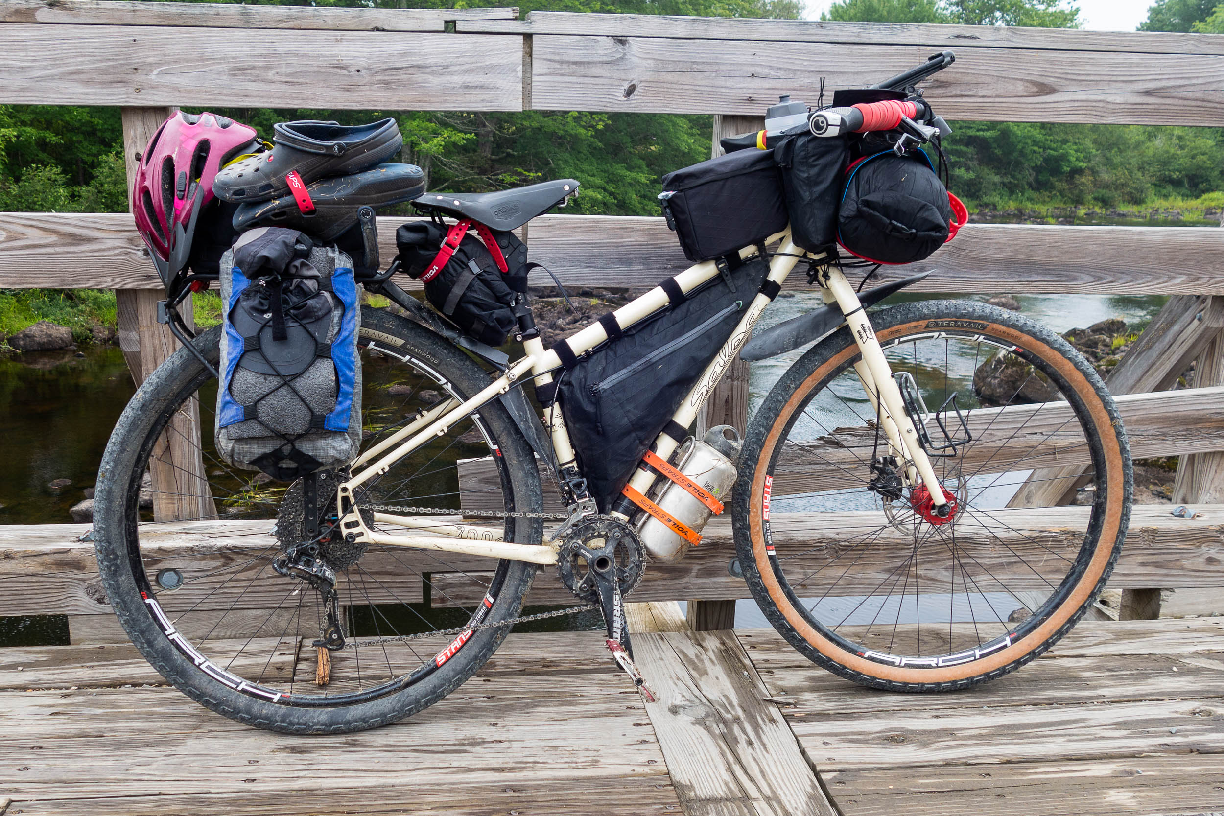 Reader's Rig: Peter's Salsa Fargo - BIKEPACKING.com