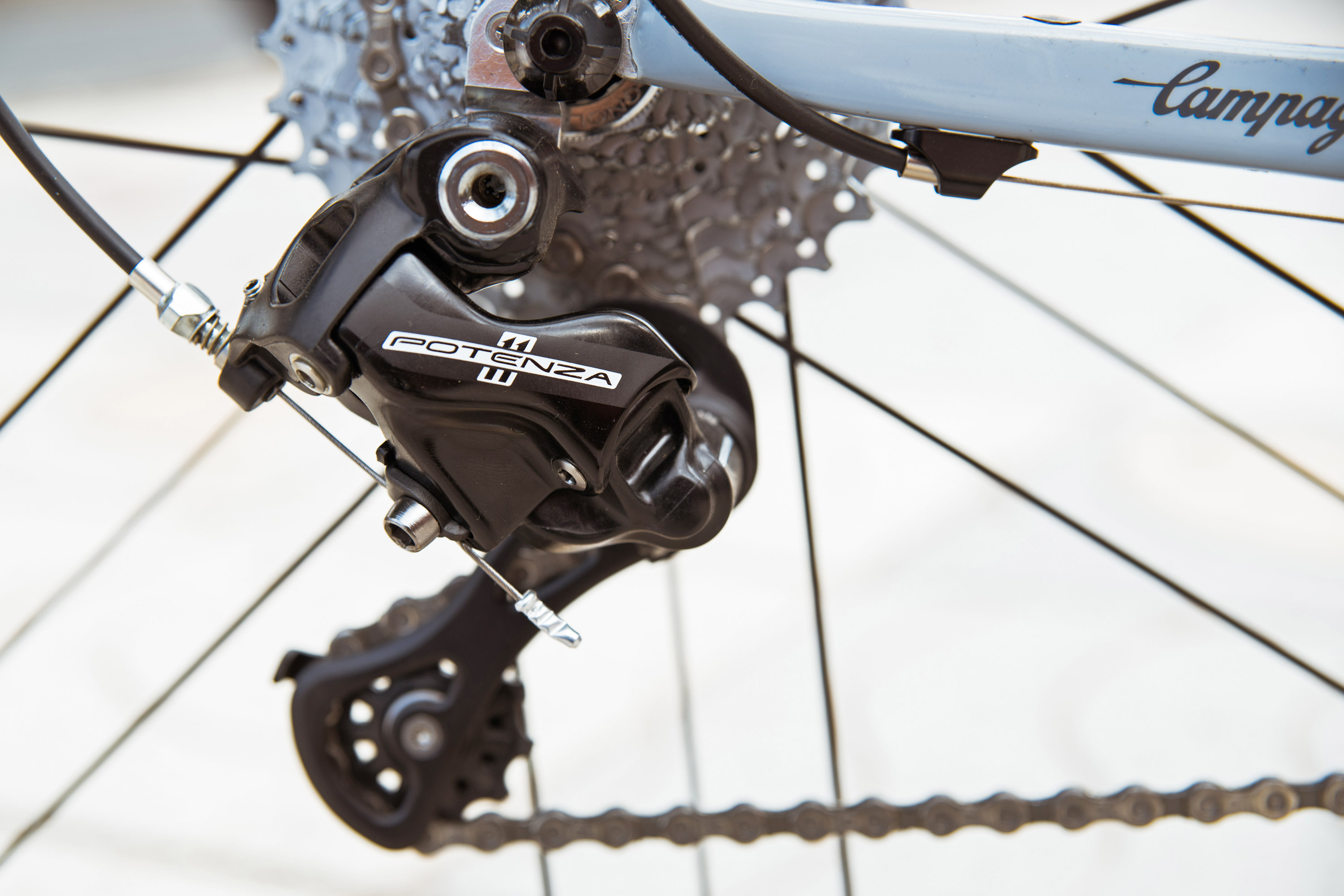 Campagnolo debuts all-new mid-range Potenza 11 road gruppo - Bikerumor