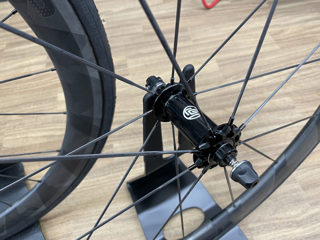 WINSPACE LUN HYPER 50mm リムブレーキホイールセット – スポーツ