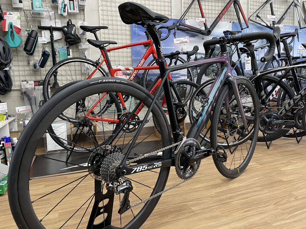 LOOK 785 HUEZ RS DISC x R9100系 DURA-ACEで組みました！ – スポーツ