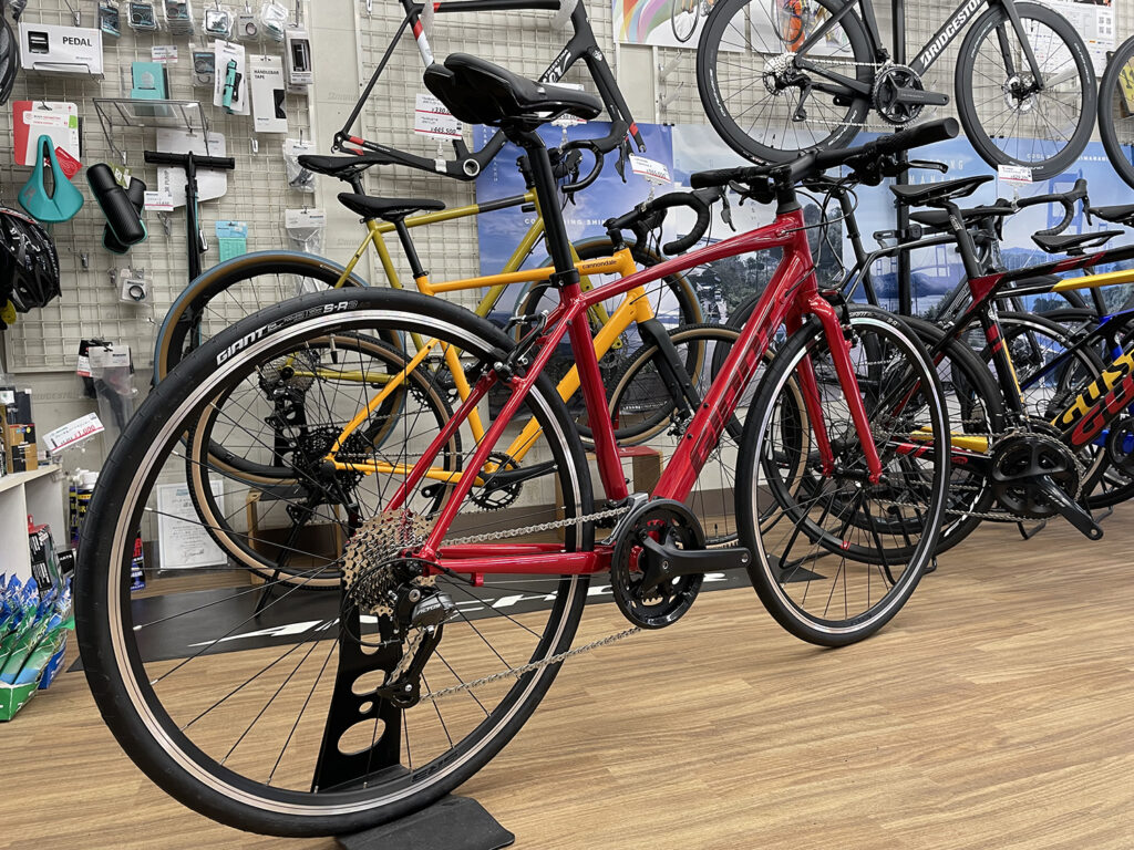 GIANT ESCAPE RX 3 Redカラーを組みました！ – スポーツサイクル