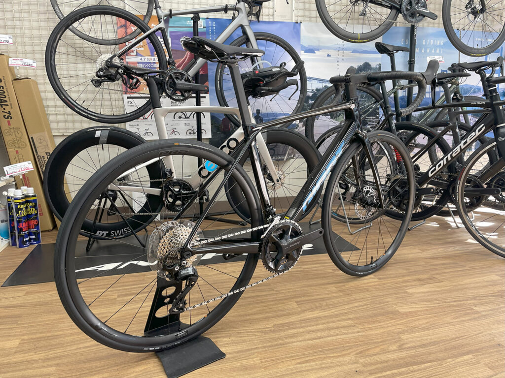 GIANT TCR ADVANCED 2 KOM を組みました！ – スポーツサイクル ウエキ