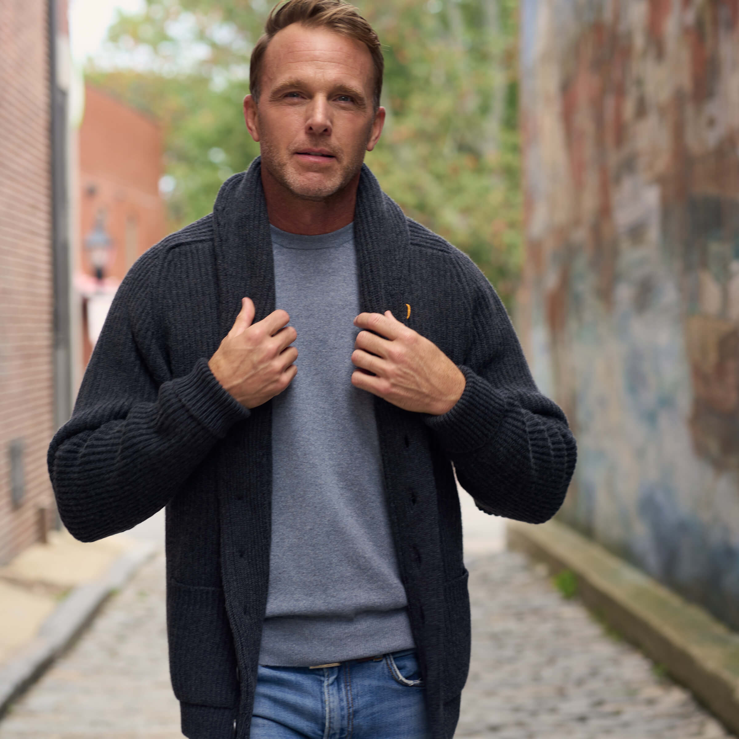 The Bruce 8‑Ply Cashmere Shawl Cardigan – Made in Scotland