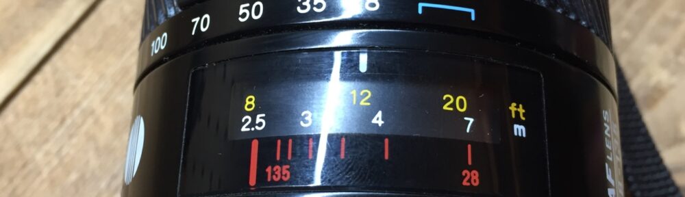 MINOLTA AF ZOOM 28-135mm F4-4.5のちょっと使いづらそうなところ