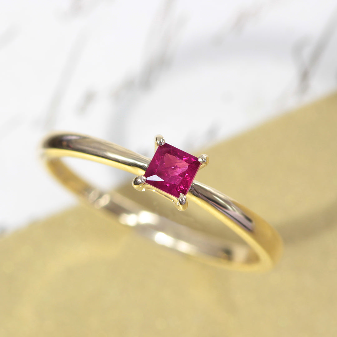 ビズー公式】ルビー スクエアカット K18(18金) プラチナ リング | 希少