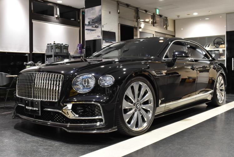 今週の入庫情報！！（ベントレーフライングスパーW12 FIRST ED naim