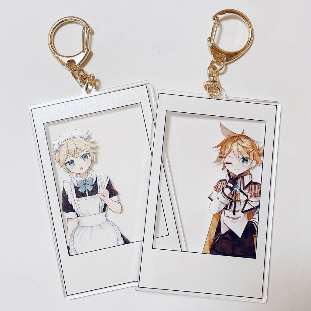 チェキ風アクキー - 雨音茶屋 - BOOTH