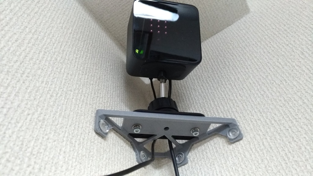 ベースステーション固定用壁マウンタ (BS2.0/1.0両対応版) - クレウス