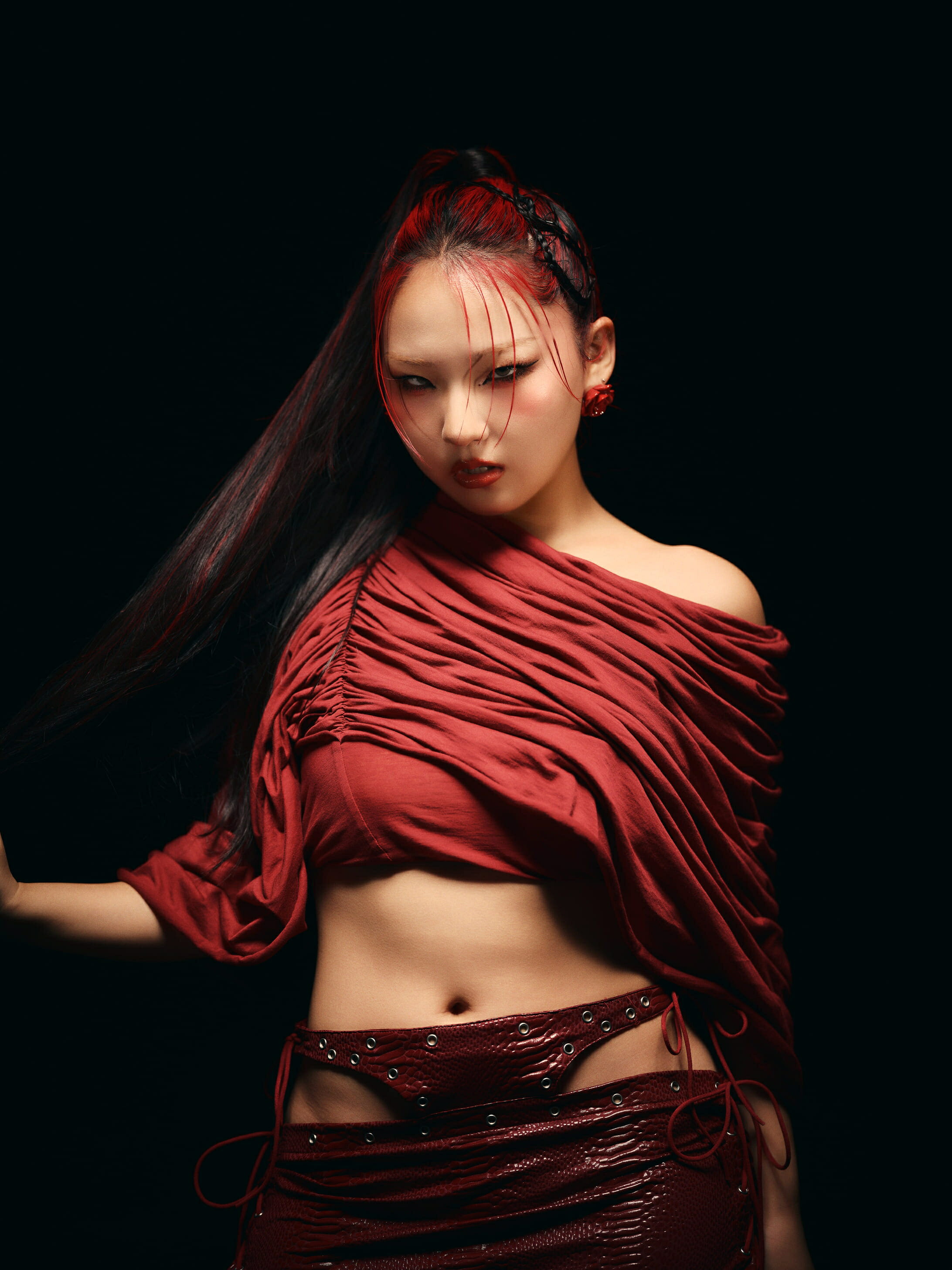 HANA、2/26放送のJ-WAVE番組に1日を通して出演♪ プレゼント企画も