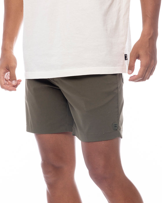 OUTLET】BILLABONG メンズ SURFTREK PLUS HYBRID ショートパンツ
