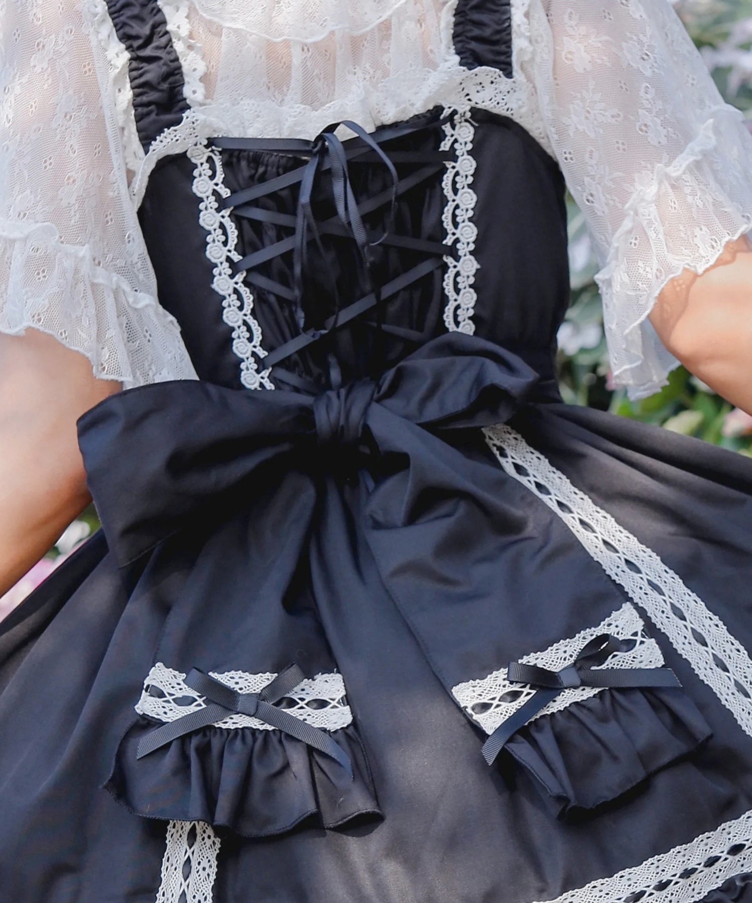 両面編み上げのはしごレースジャンパースカート | BODYLINE & LunaBelle