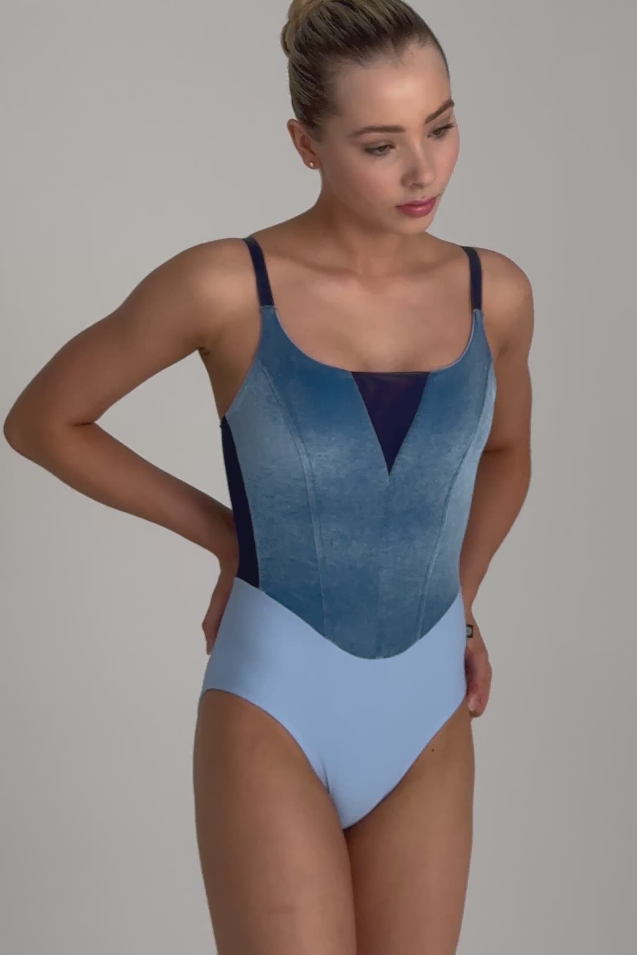 BELLA LEOTARD – BODILE