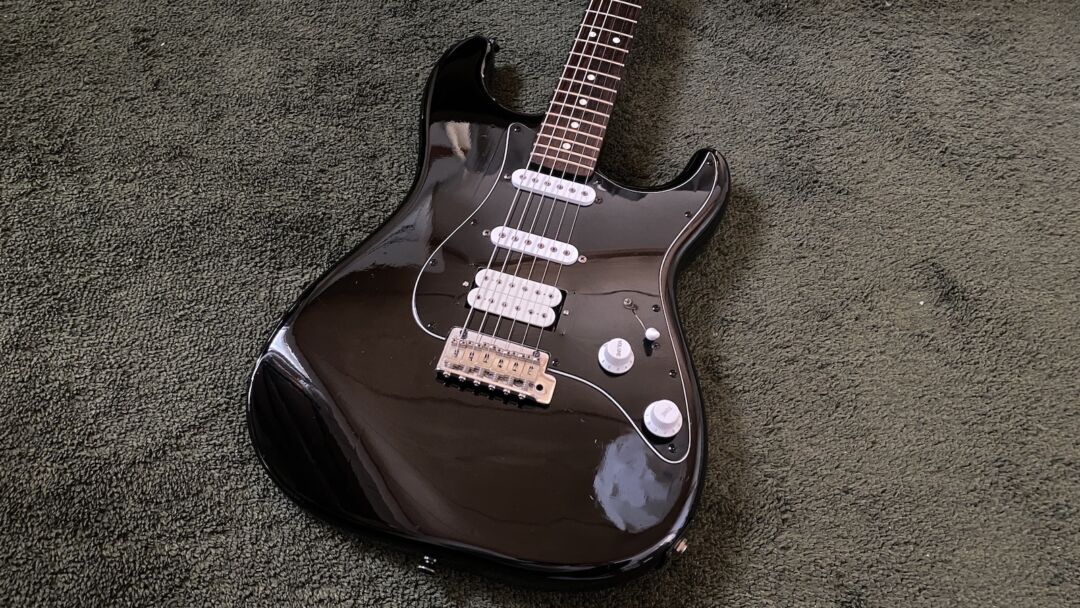 FernandesのストラトタイプSSH-40の紹介【1987年製？】