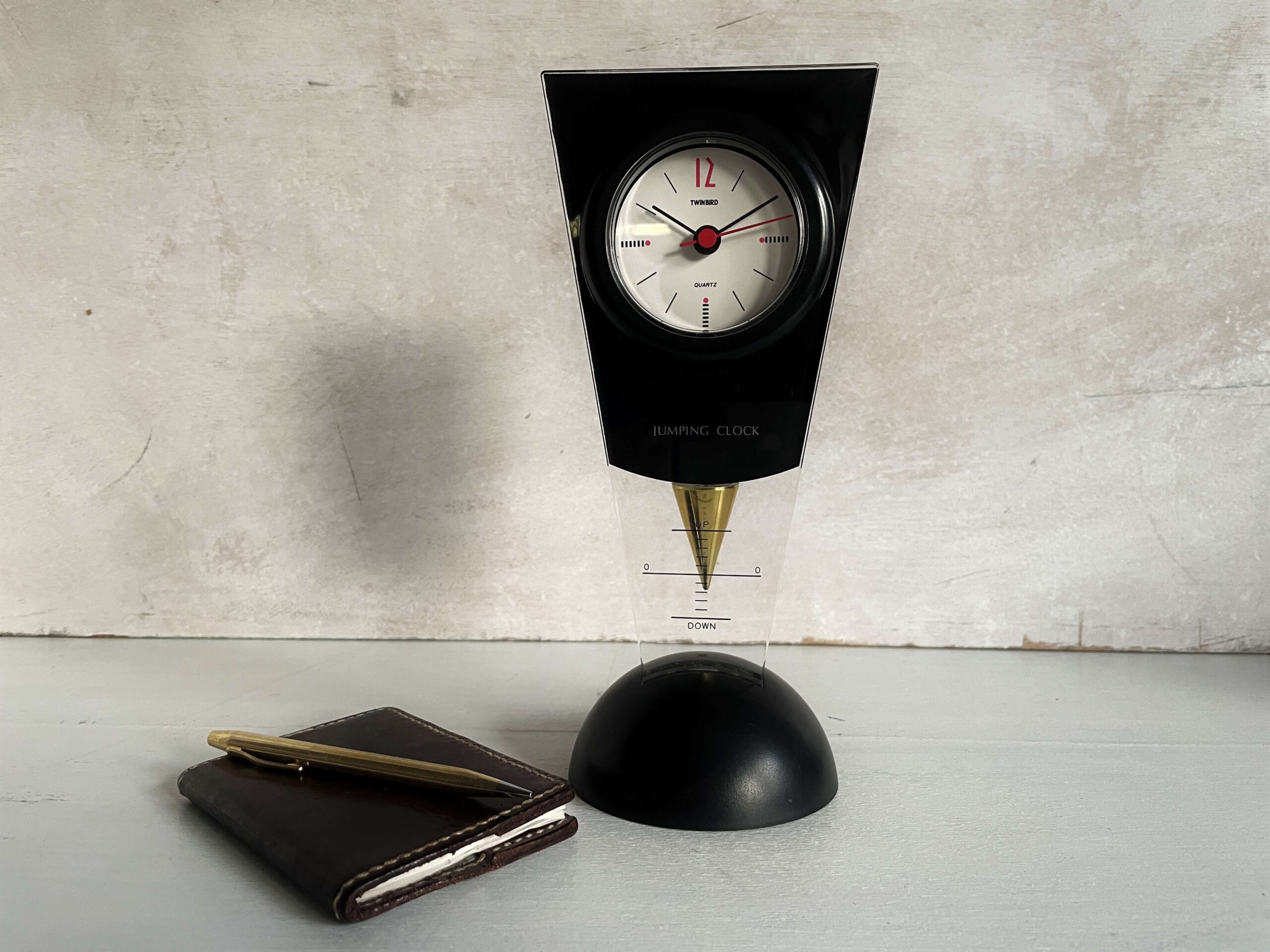 No.9429「TWIN BIRD〈JUMPING CLOCK〉置き時計：ポストモダン 」SOLD