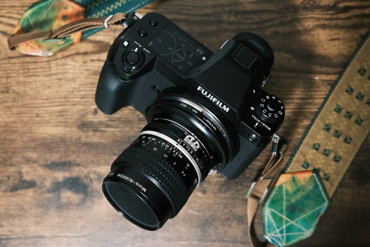 GFX × オールドレンズ。「AI Micro-Nikkor 55mm F2.8S」 | BORN SURE blog