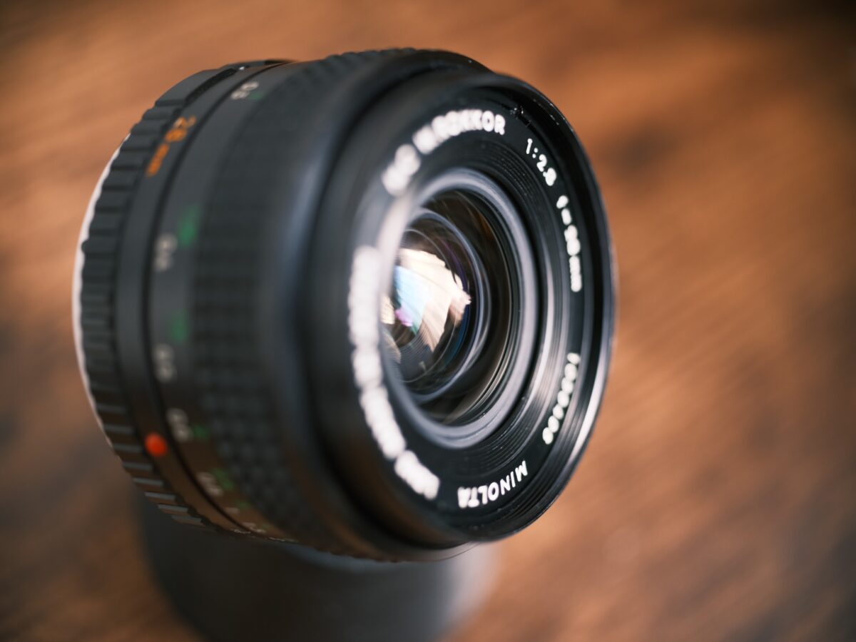 GFX × オールドレンズ。「MC W.ROKKOR 28mm F2.8」 | BORN SURE blog