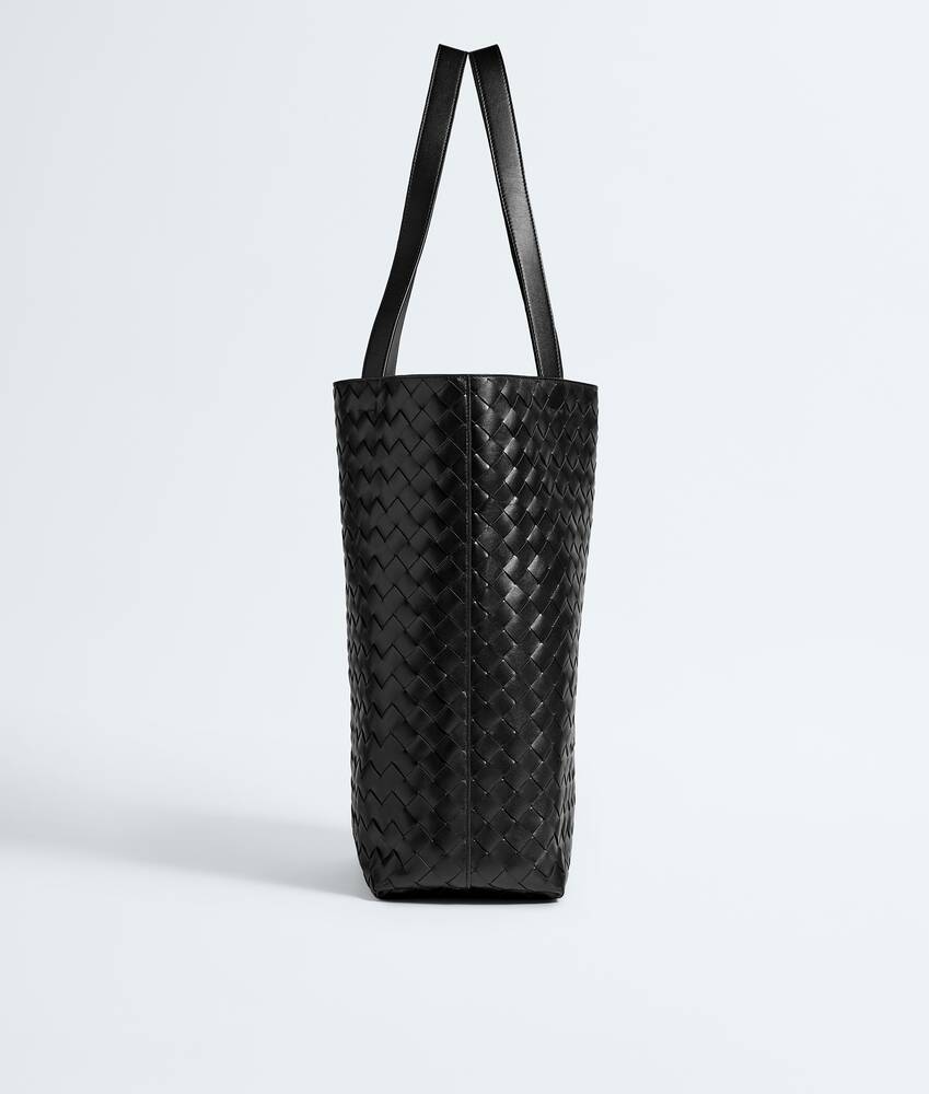スモール イントレチャート トートバッグ で ブラック | ボッテガ