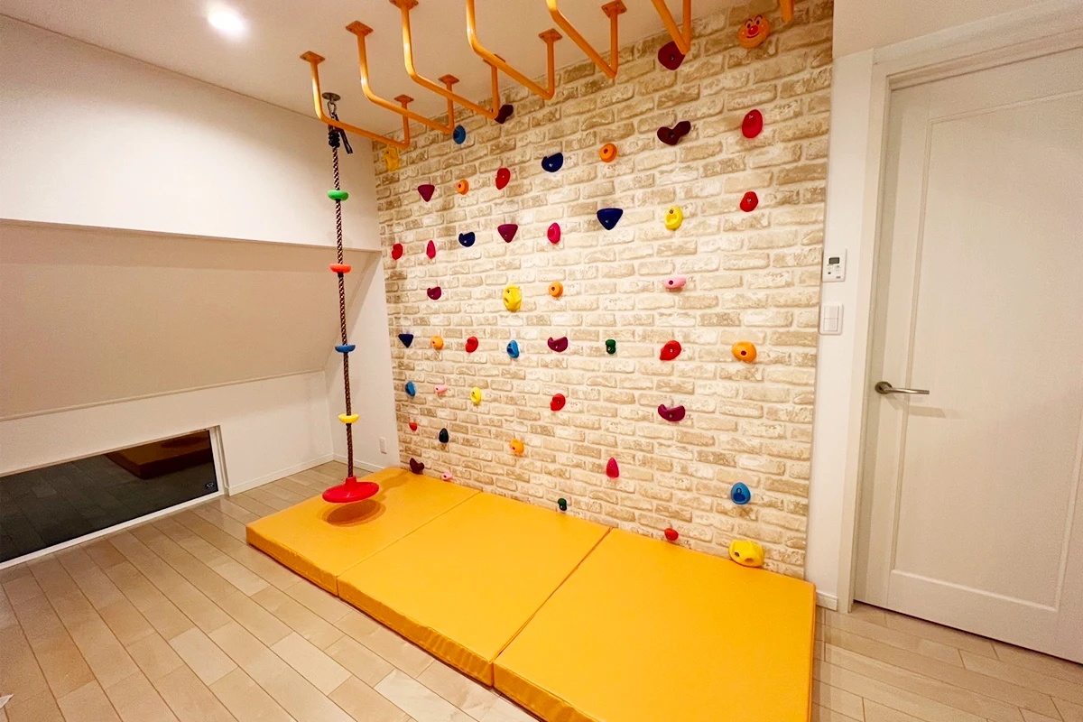 業界最安値 子ども用ボルダリング設置 | 実績1000件以上、工期最短1日