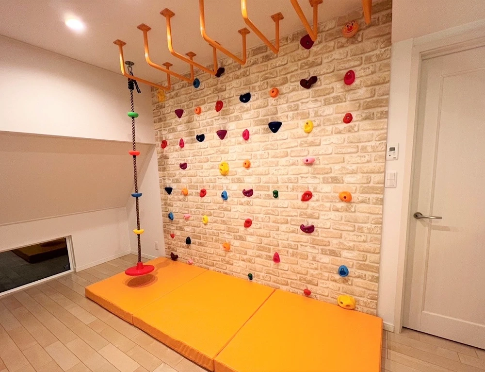業界最安値 子ども用ボルダリング設置 | 実績1000件以上、工期最短1日