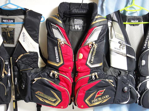 枕付フローティングベストの意味？ | JCAの激闘！投げ釣り戦記Ⅱ