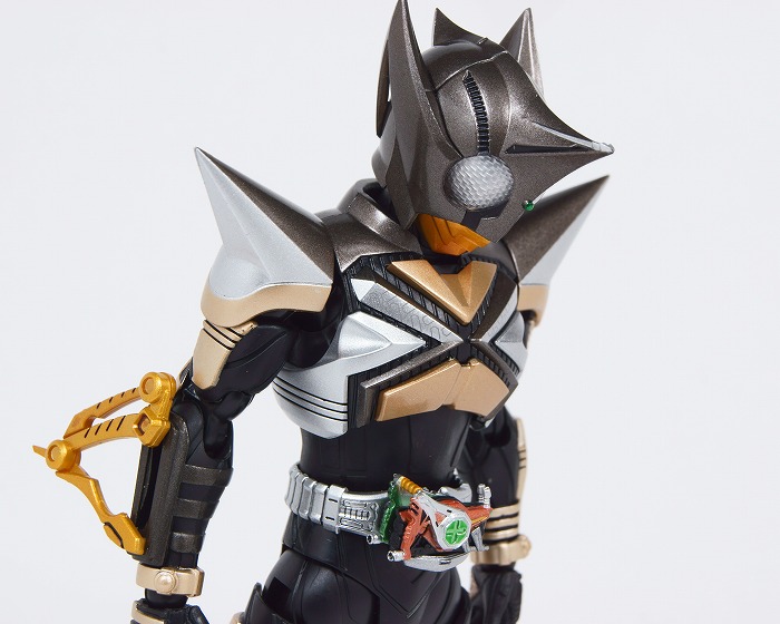 S.H.フィギュアーツ(真骨彫製法) 仮面ライダーパンチホッパー - MY WAYS