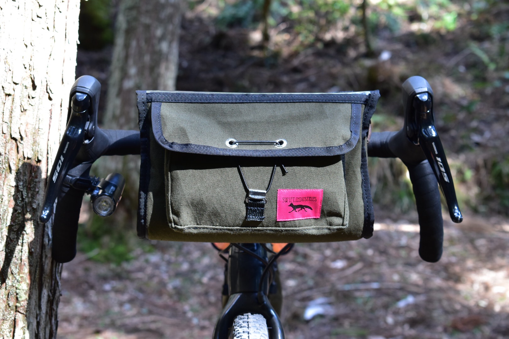 レビュー》SWIFT INDUSTRIES Paloma Handlebar Bag - Lush Green Bike Life