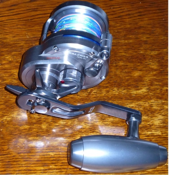 ダイワ ソルティガ15HL 左巻き リブレハンドル付き ダイワ ソルティガ