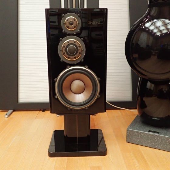 Diatone DS-10000 Klavierのエッジ軟化処理 | Double Woofers' ナゾ男